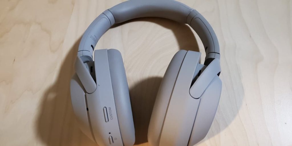 Sony XM4 Headphones